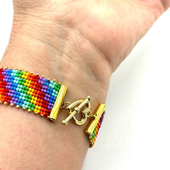 Hand Crafted Rainbow Beaded Bracelet with Gold - Picture 11 of 12